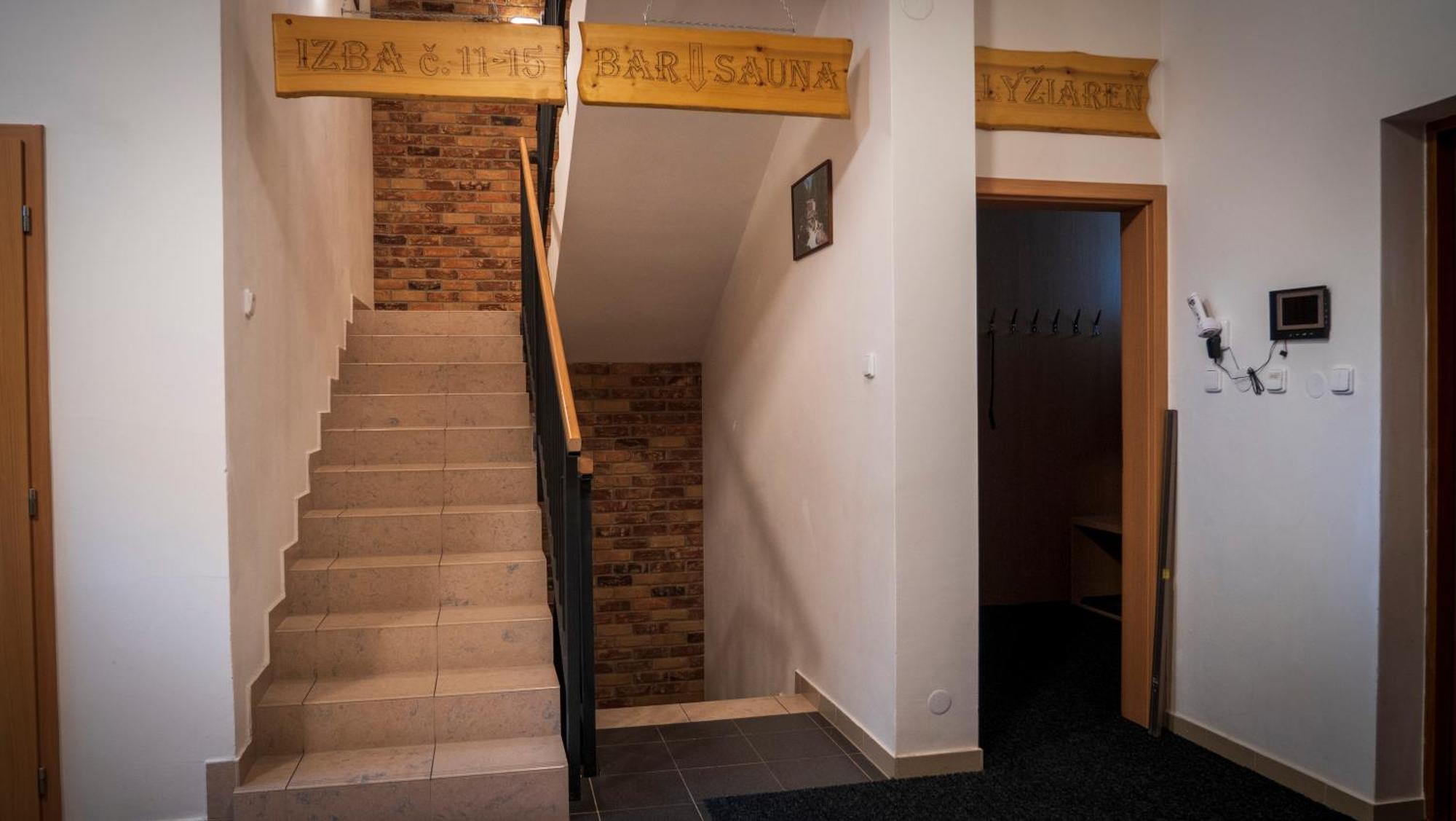 Tatransky Dom Sk Hotel Velky Slavkov Luaran gambar
